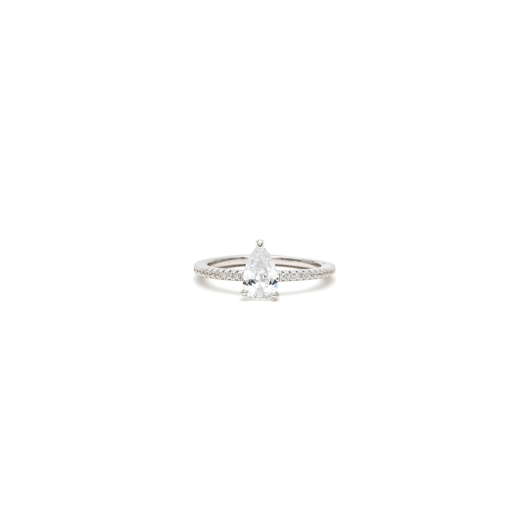 FOREVER PEAR DIAMOND RING