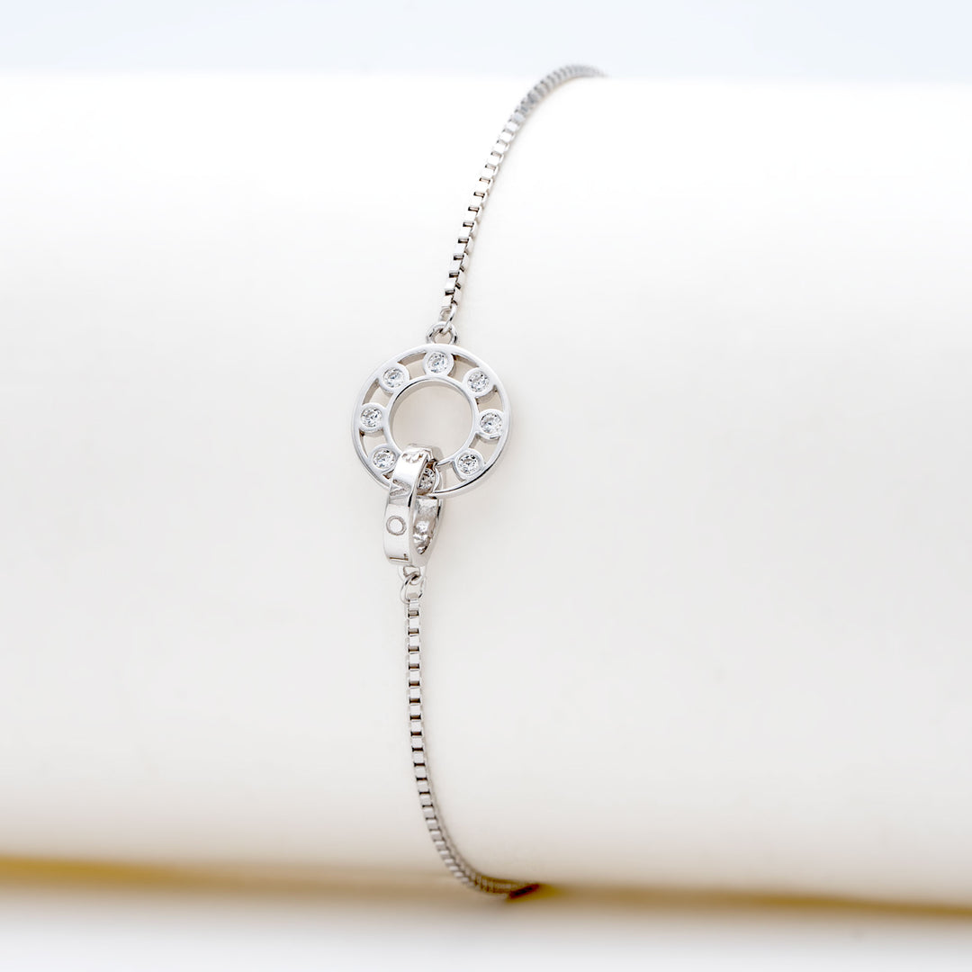 INTER TWINED PERFECT DIAMOND BRACELET